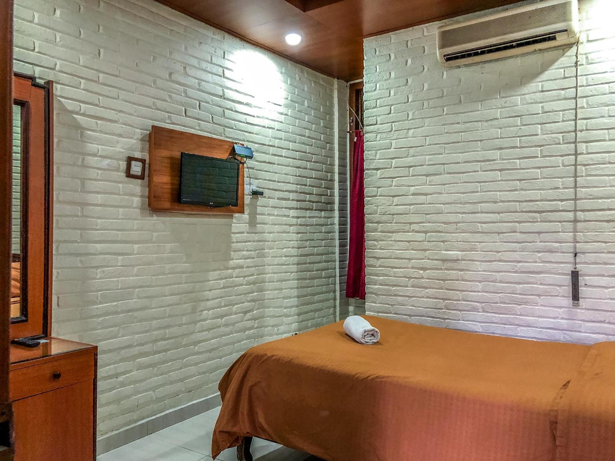 Arys Garden Hotel Yogyakarta Ngoại thất bức ảnh