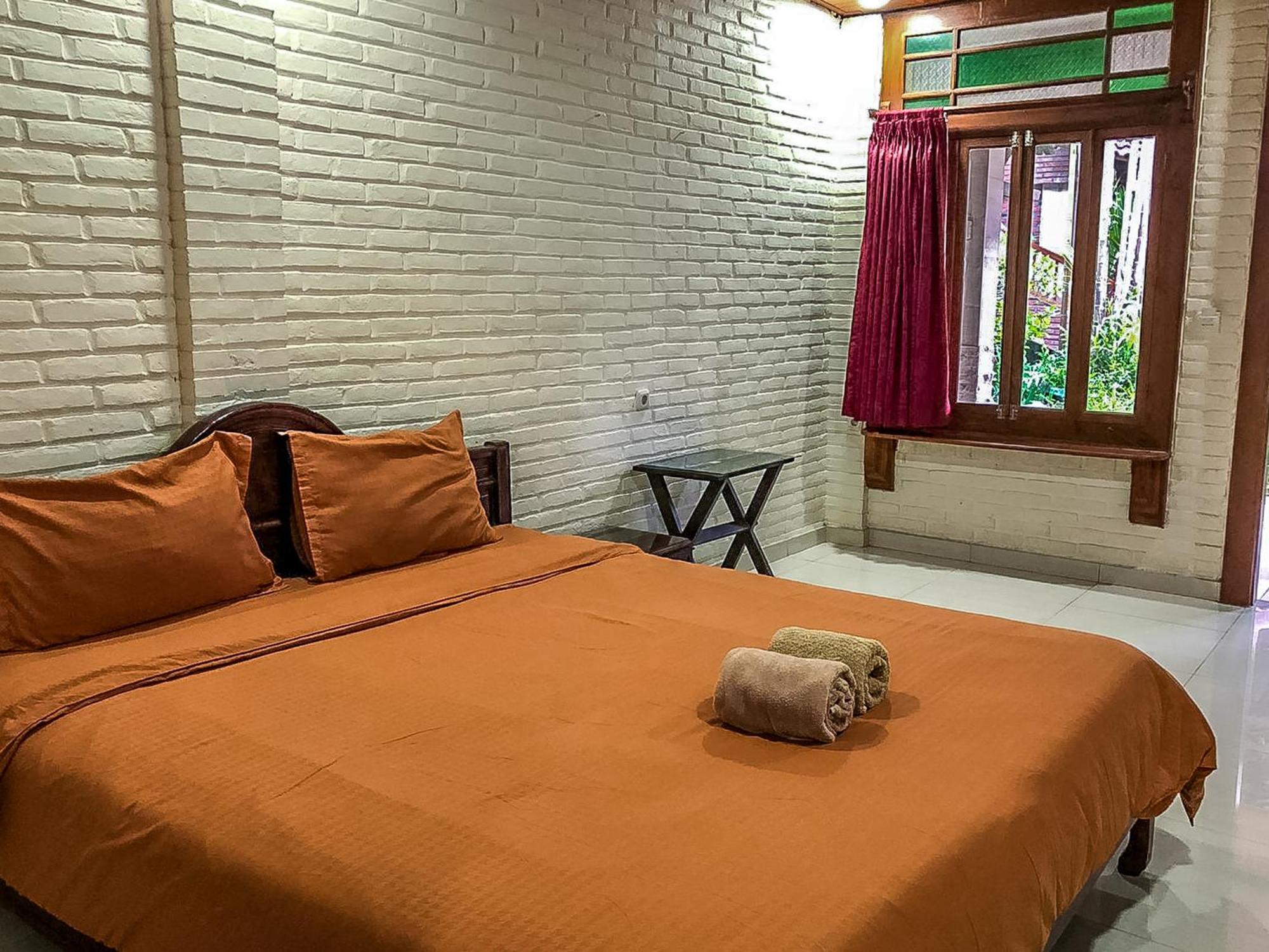 Arys Garden Hotel Yogyakarta Ngoại thất bức ảnh
