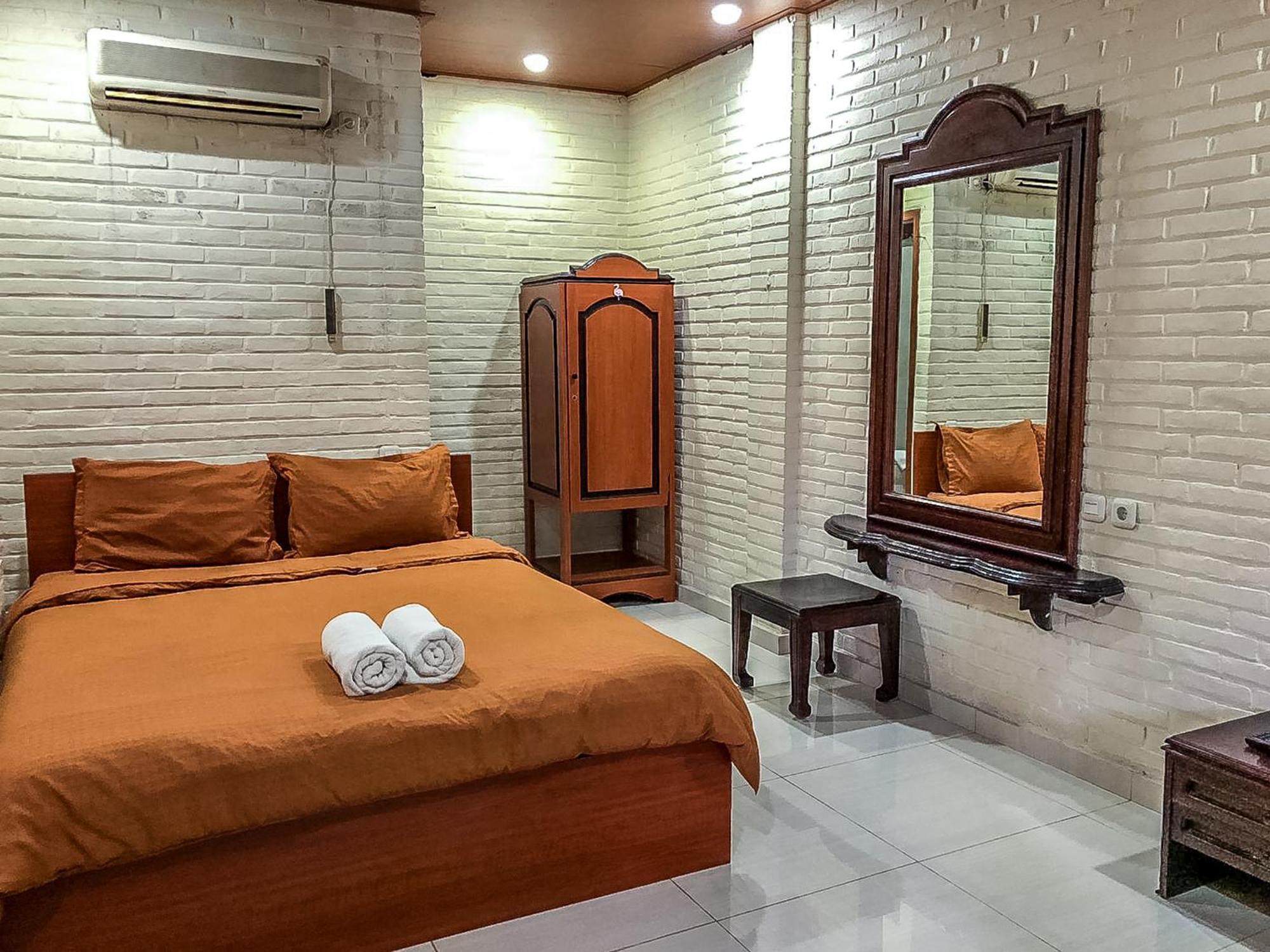 Arys Garden Hotel Yogyakarta Ngoại thất bức ảnh